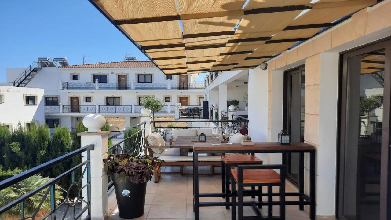 Paramount Gardens Resorts C201 Larnaca Extérieur photo